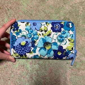 vera bradley wallet